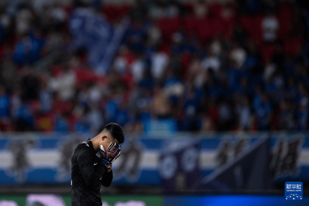 英超赛程吃紧，上海申花今晚防线松动，媒体盛赞，年轻球员得到机会的简单介绍